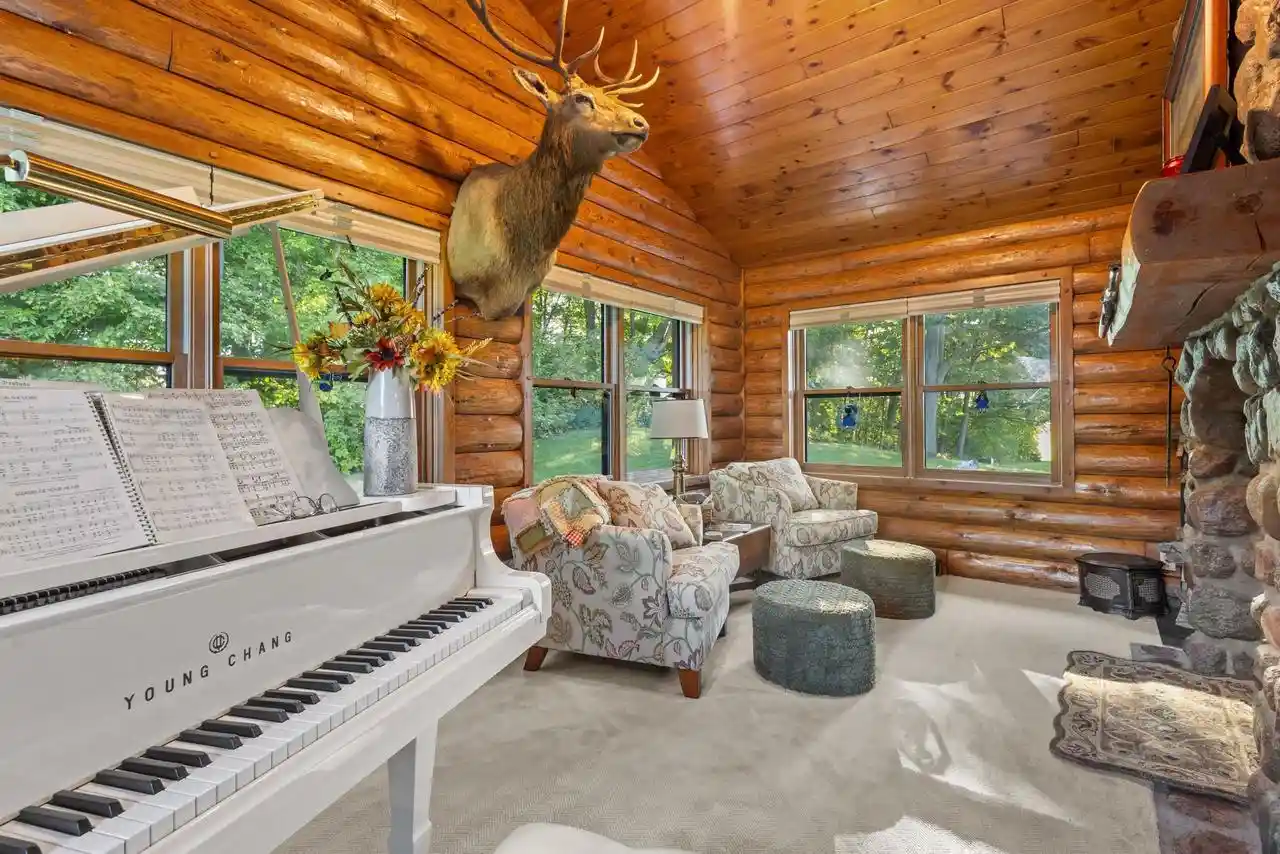 Photo 3 of Single family home for sale at 3204 County Rd C, Oconto Falls, WI 54154 | MLS# 50334022 | Listing updated on 2026-10-09