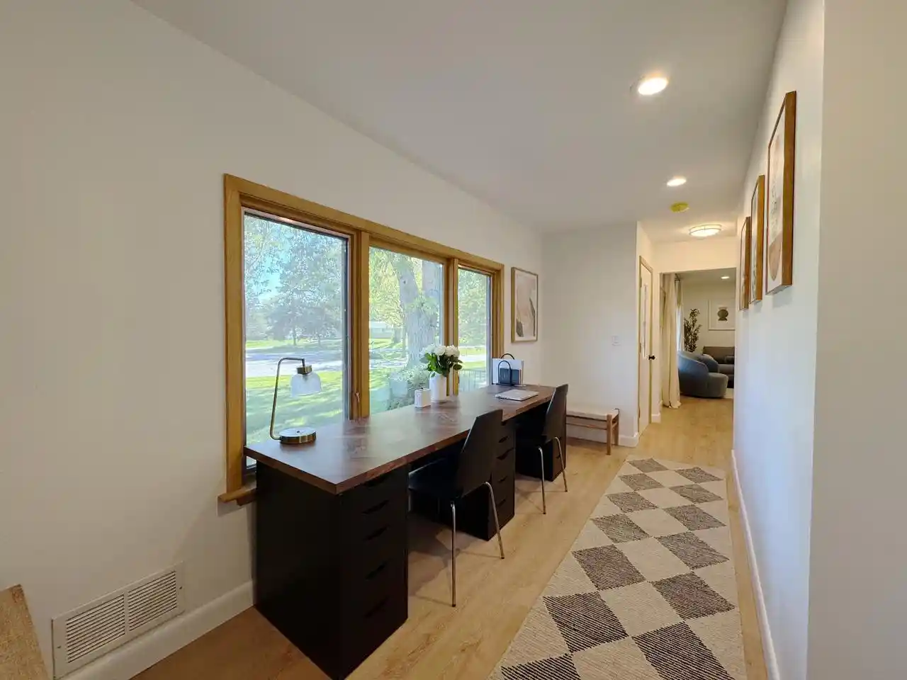Photo 1 of Single family home for sale at 2885 Burlawn Pkwy, Brookfield, WI 53005 | MLS# 1983987 | Listing updated on 2026-10-09