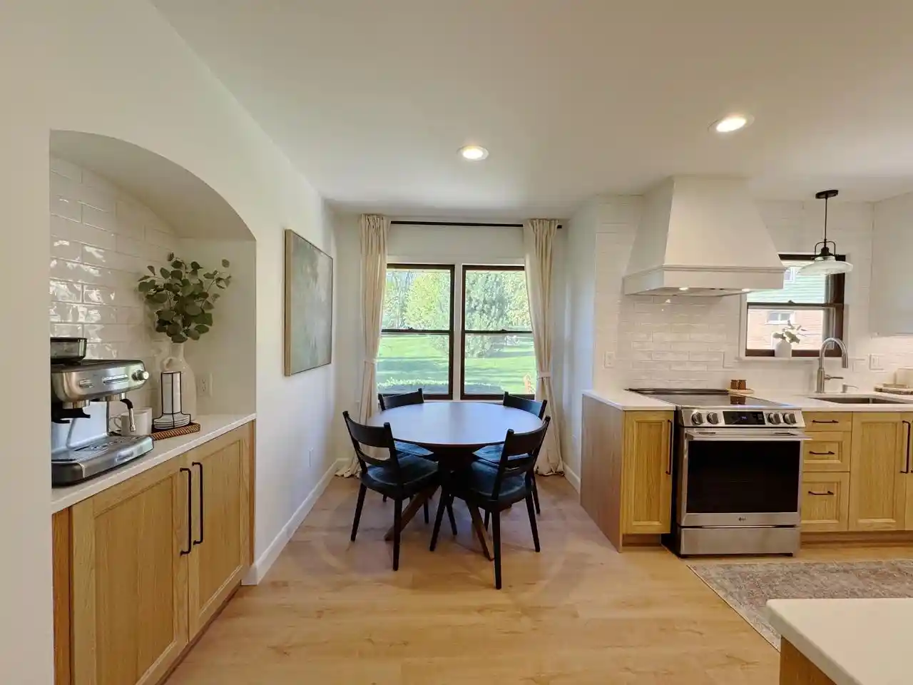 Photo 2 of Single family home for sale at 2885 Burlawn Pkwy, Brookfield, WI 53005 | MLS# 1983987 | Listing updated on 2026-10-09