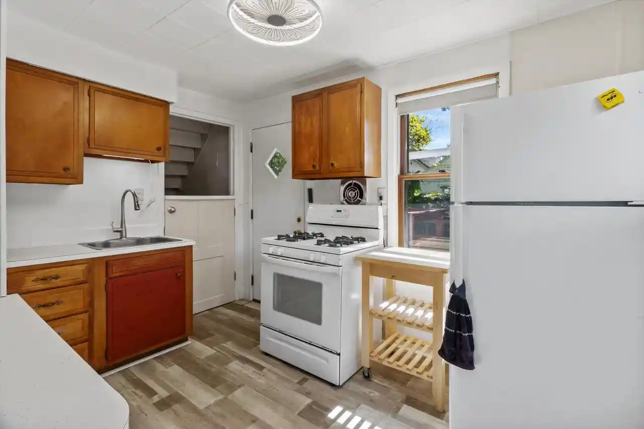 Photo 2 of Single family home for sale at 2625 Union St, Madison, WI 53704 | MLS# 2034295 | Listing updated on 2026-10-09