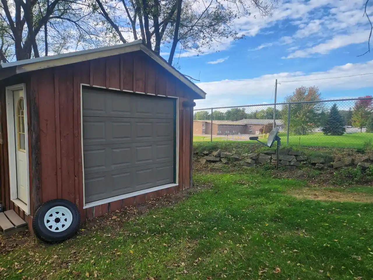 Photo 3 of Single family home for sale at 617 Center St, Wonewoc, WI 53968 | MLS# 2034299 | Listing updated on 2026-10-08