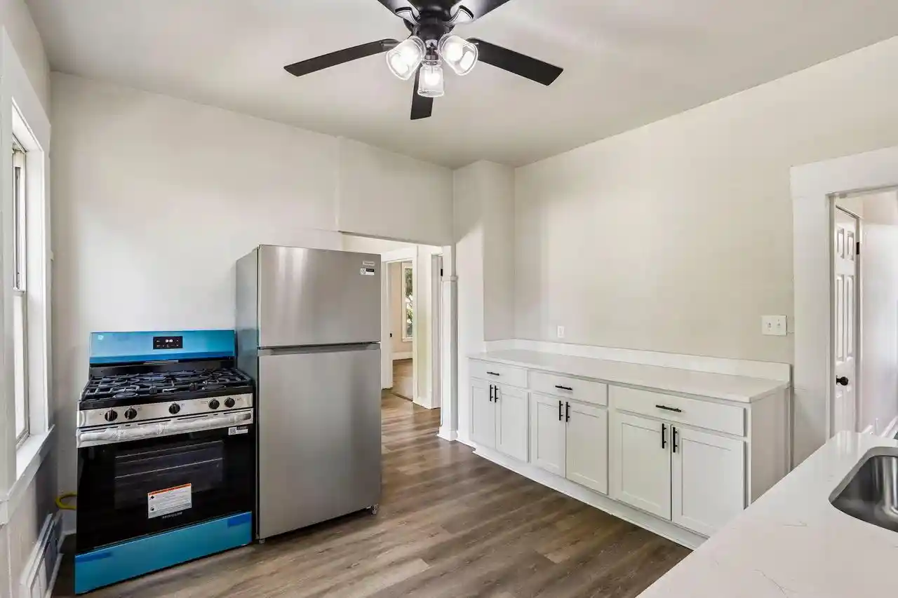 Photo 4 of Multi family home for sale at 5902 W Park Hl Ave, Milwaukee, WI 53213 | MLS# 1983989 | Listing updated on 2026-10-08