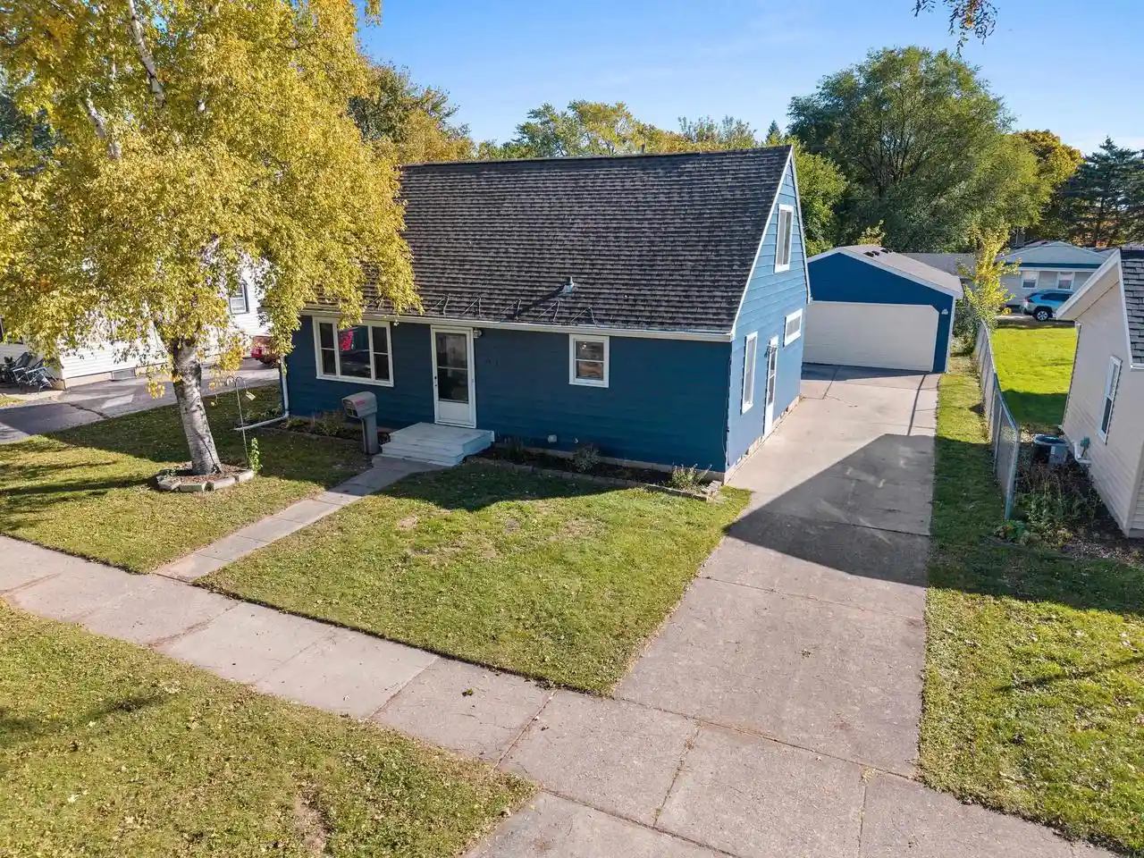 Photo 1 of Single family home for sale at 1408 N Wayne St, Appleton, WI 54911 | MLS# 50334019 | Listing updated on 2026-10-08
