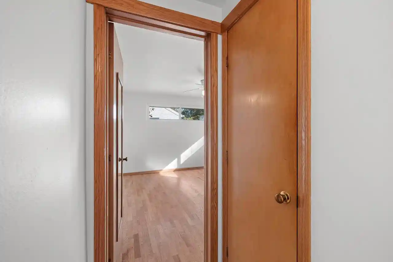 Photo 3 of Single family home for sale at 1408 N Wayne St, Appleton, WI 54911 | MLS# 50334019 | Listing updated on 2026-10-08