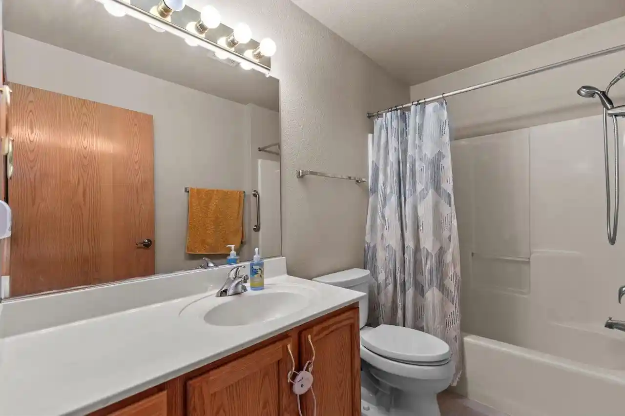 Photo 2 of Condo for sale at 2770 Havenwood Dr #B, Oshkosh, WI 54904 | MLS# 50334020 | Listing updated on 2026-10-08