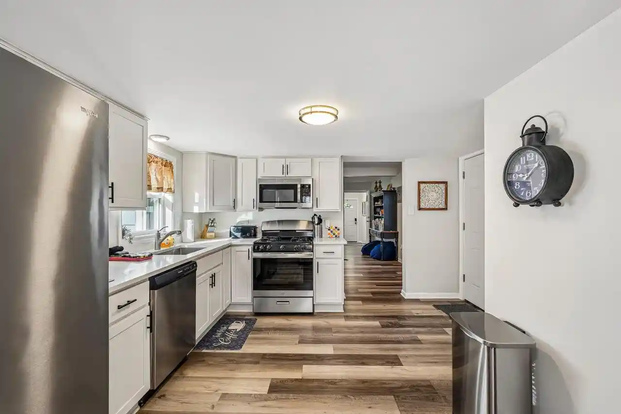 Photo 2 of Single family home for sale at N3236 Vine Rd, Lake Geneva, WI 53147 | MLS# 1983994 | Listing updated on 2026-10-09