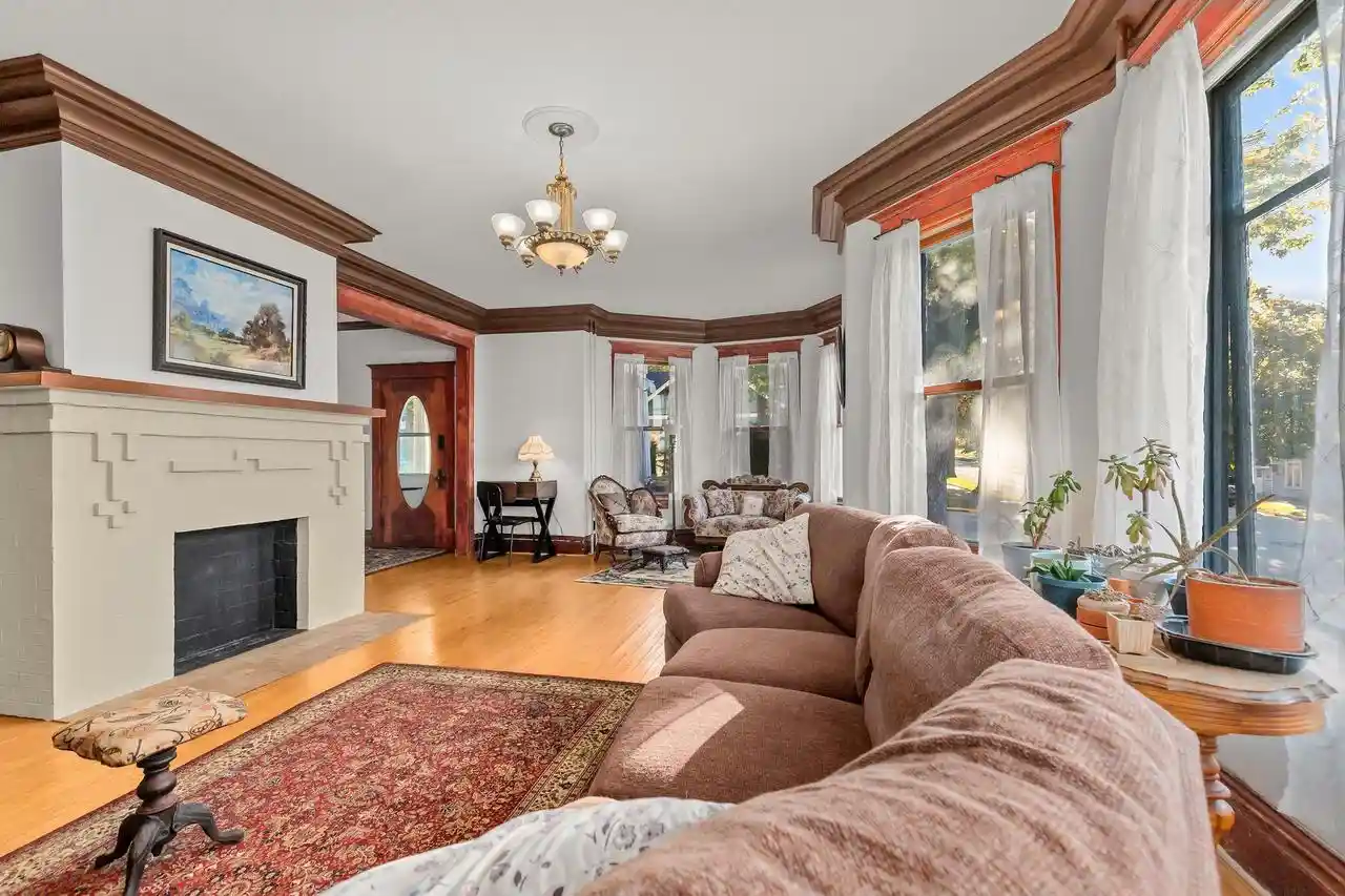 Photo 4 of Single family home for sale at 133 N Wisconsin St, Berlin, WI 54923 | MLS# 50334032 | Listing updated on 2026-10-08