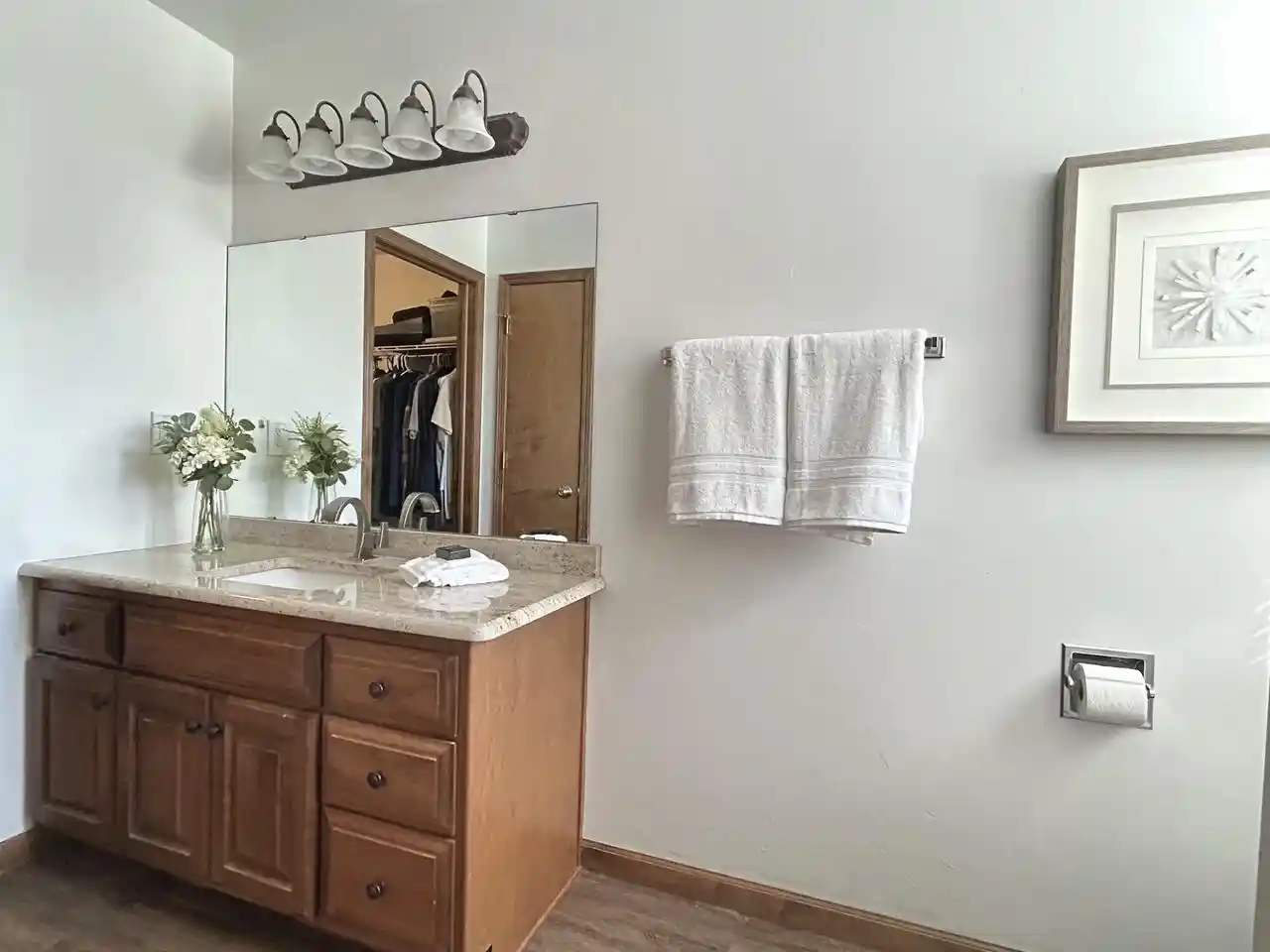 Photo 3 of Single family home for sale at 1916 Pink Dogwood Way, Suamico, WI 54313 | MLS# 50334033 | Listing updated on 2026-10-08