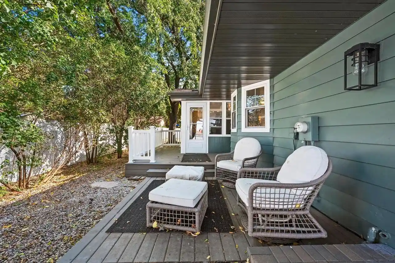 Photo 4 of Single family home for sale at 344 Miramar Dr, Green Bay, WI 54301 | MLS# 50334043 | Listing updated on 2026-10-08