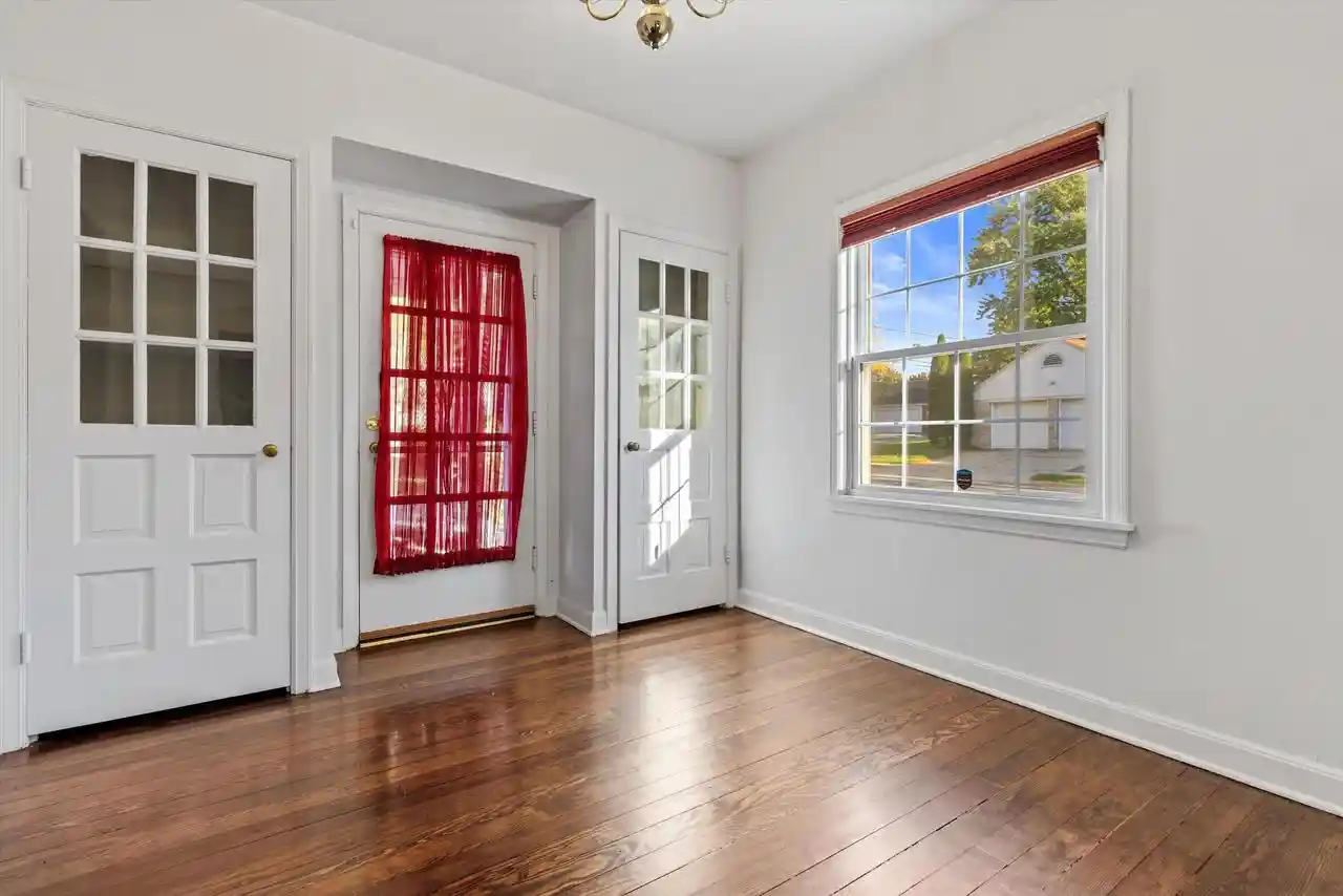 Photo 1 of Single family home for sale at 4430 W Manitoba St, Milwaukee, WI 53219 | MLS# 1984021 | Listing updated on 2026-10-08