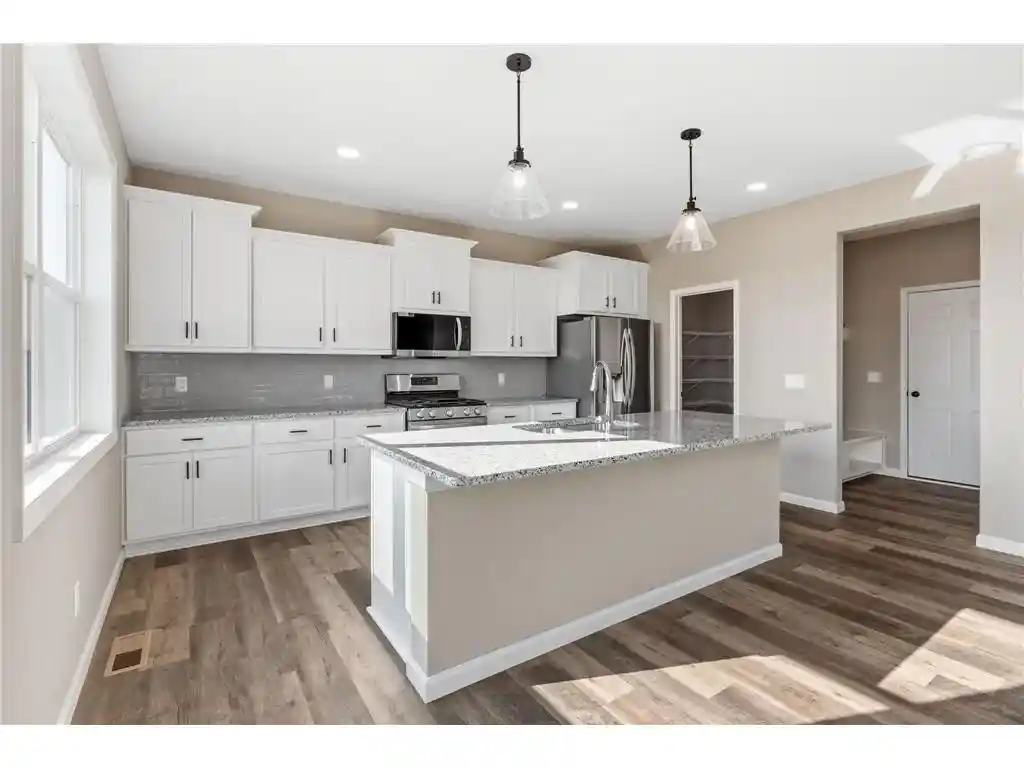 Photo 3 of Single family home for sale at 880 Stone Ridge Rd, Somerset, WI 54025 | MLS# 7157670 | Listing updated on 2026-10-09
