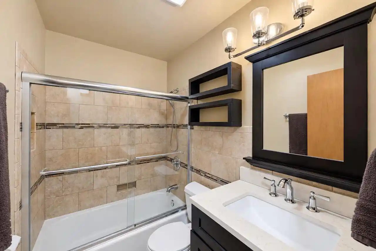 Photo 3 of Single family home for sale at 8725 W Palmetto Ave, Milwaukee, WI 53225 | MLS# 1984047 | Listing updated on 2026-10-21