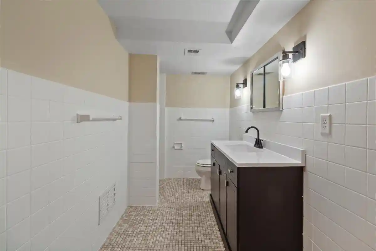 Photo 2 of Single family home for sale at W5906 Valley Pkwy, La Crosse, WI 54601 | MLS# 1984051 | Listing updated on 2026-10-09