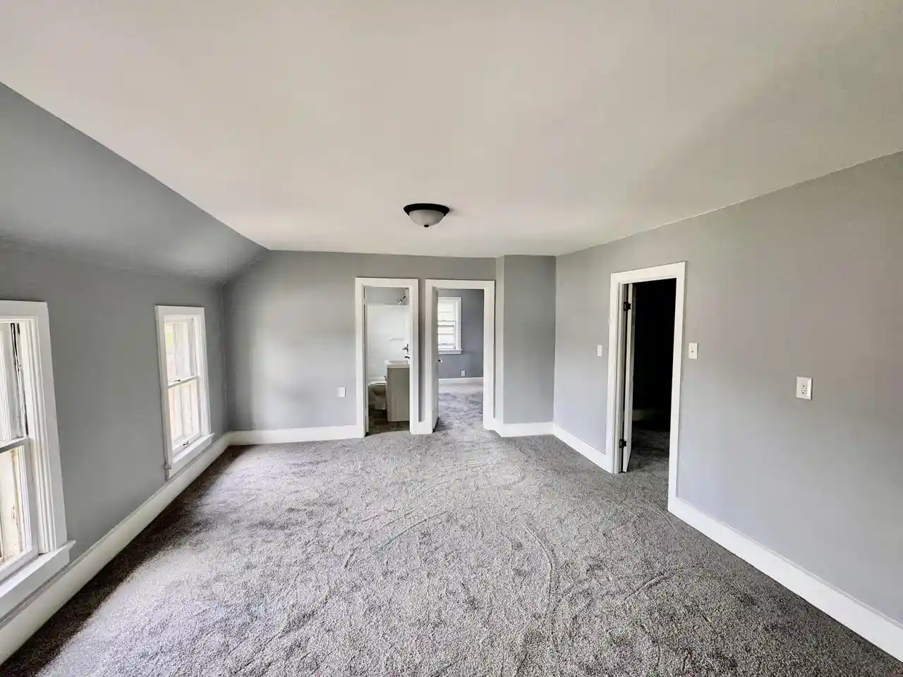 Photo 3 of Single family home for sale at 2512 S 10th Street, Sheboygan, WI 53081 | MLS# 1984053 | Listing updated on 2026-10-08