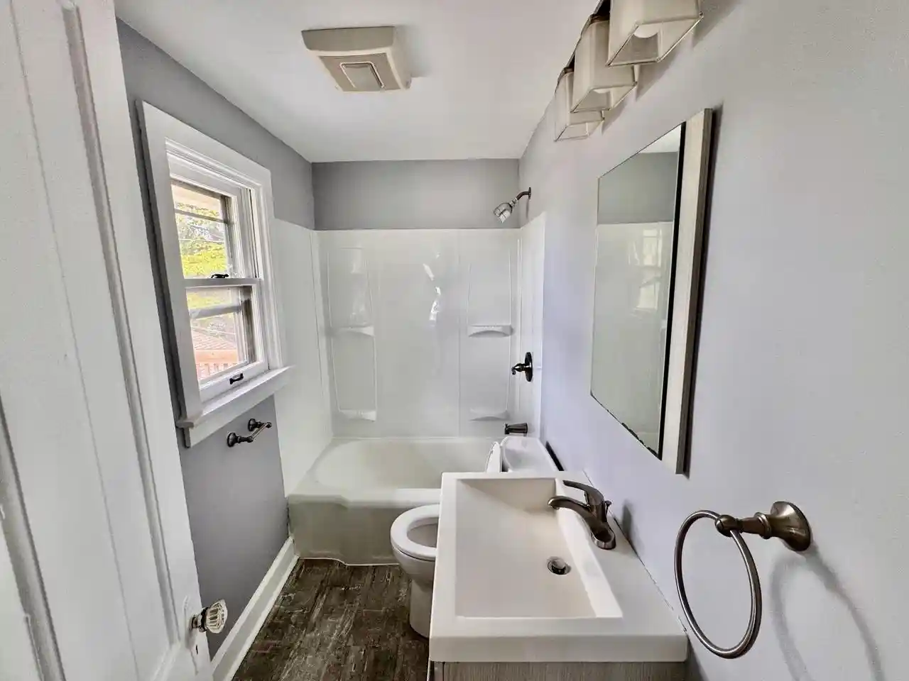 Photo 4 of Single family home for sale at 2512 S 10th Street, Sheboygan, WI 53081 | MLS# 1984053 | Listing updated on 2026-10-08