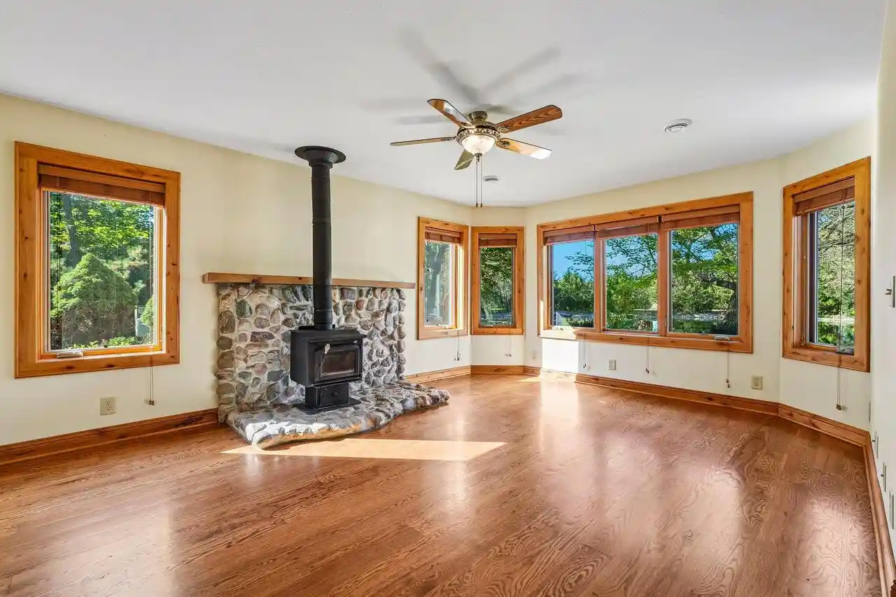 Photo 2 of Single family home for sale at 1654 W County Rd F, Sullivan, WI 53178 | MLS# 1984054 | Listing updated on 2026-10-09