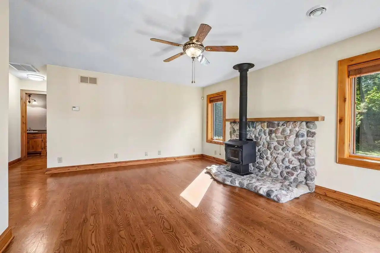 Photo 3 of Single family home for sale at 1654 W County Rd F, Sullivan, WI 53178 | MLS# 1984054 | Listing updated on 2026-10-09