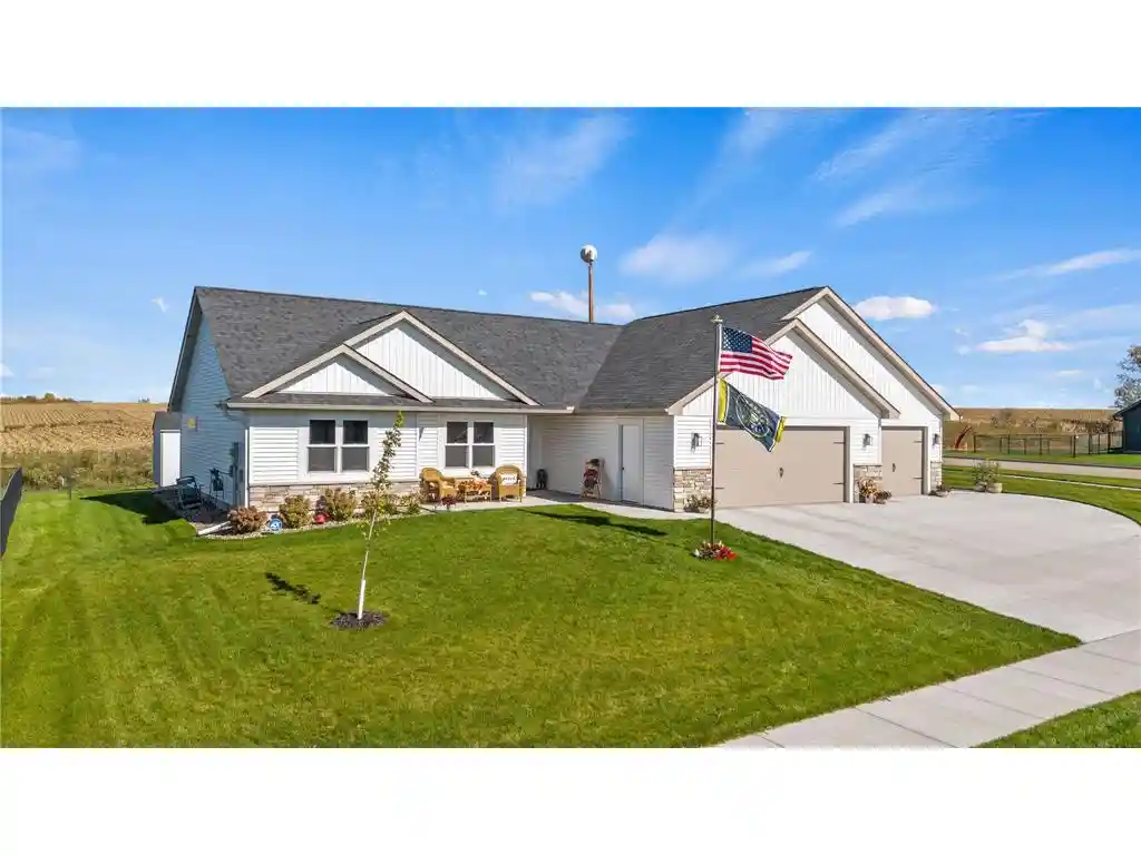 Photo 1 of Single family home for sale at 1895 Otter Way, New Richmond, WI 54017 | MLS# 7122618 | Listing updated on 2026-10-09