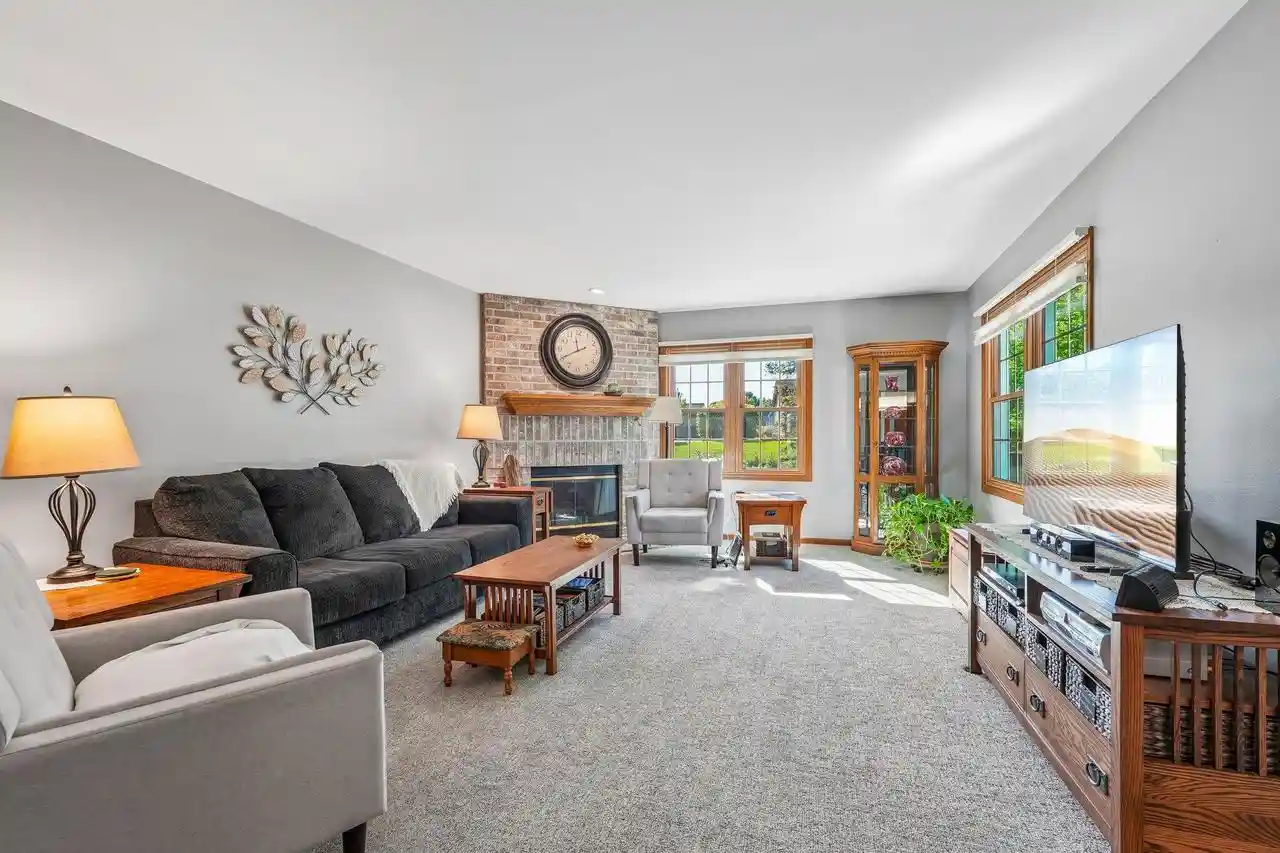 Listing Photo 4 - Condo for sale in building located at 1929 Springbrook N, Waukesha, WI 53186 - Unit #C