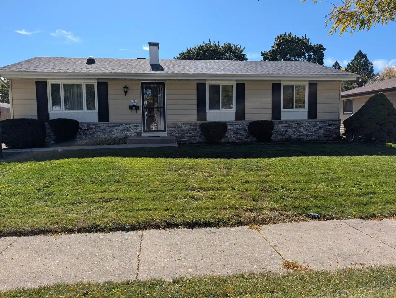 Photo 1 of Single family home for sale at 7925 W Denver Ave, Milwaukee, WI 53223 | MLS# 1984064 | Listing updated on 2026-10-08