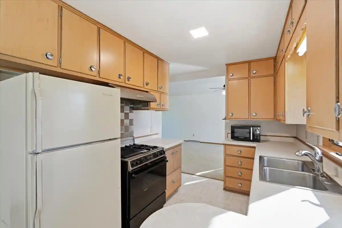 Photo 3 of Single family home for sale at 554 W Church St, Belleville, WI 53508 | MLS# 2034330 | Listing updated on 2026-10-09