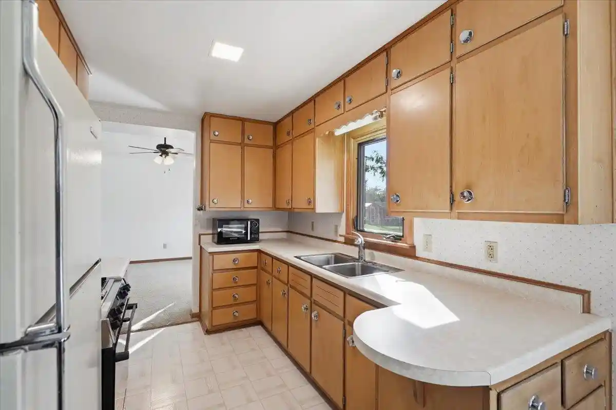 Photo 3 of Single family home for sale at 554 W Church St, Belleville, WI 53508 | MLS# 2034330 | Listing updated on 2026-10-09