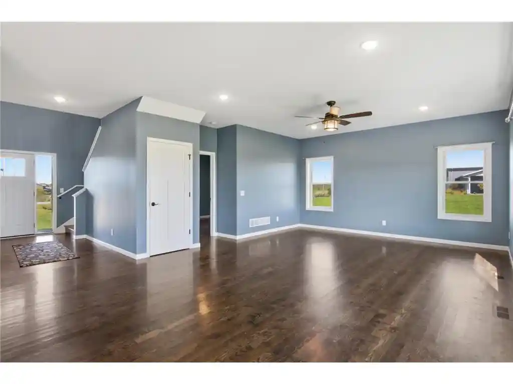 Photo 3 of Single family home for sale at 1611 92nd Street, New Richmond, WI 54017 | MLS# 7157709 | Listing updated on 2026-10-10