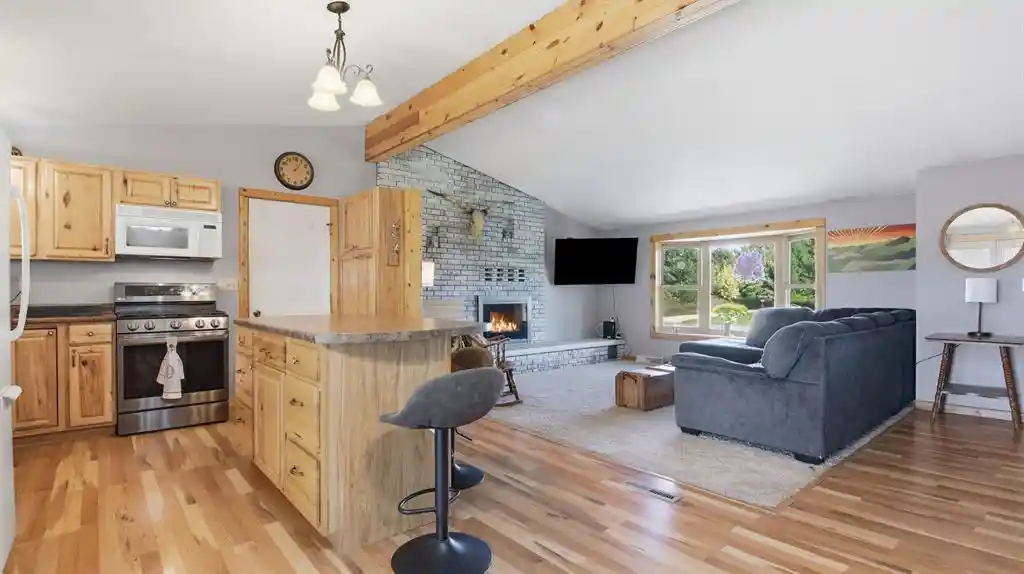 Photo 2 of Single family home for sale at 3141 County Rd Y, Menomonie, WI 54751 | MLS# 1605848 | Listing updated on 2026-10-09