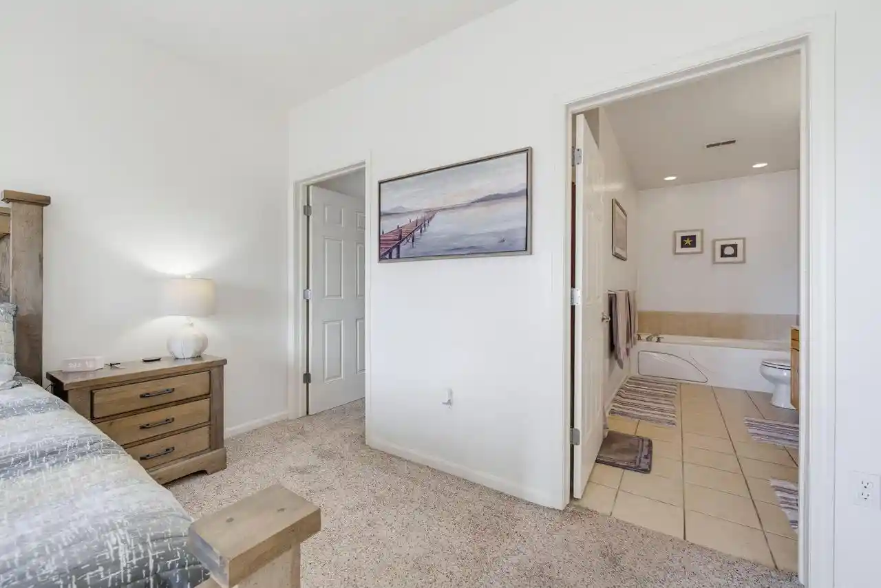 Photo 4 of Condo for sale at 1220 E Locust St #309, Milwaukee, WI 53212 | MLS# 1984076 | Listing updated on 2026-10-09
