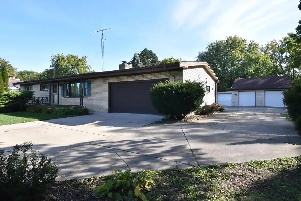 Single family home for sale at 1245 County Hwy V, Mount Pleasant, WI 53177 | MLS# 1984082