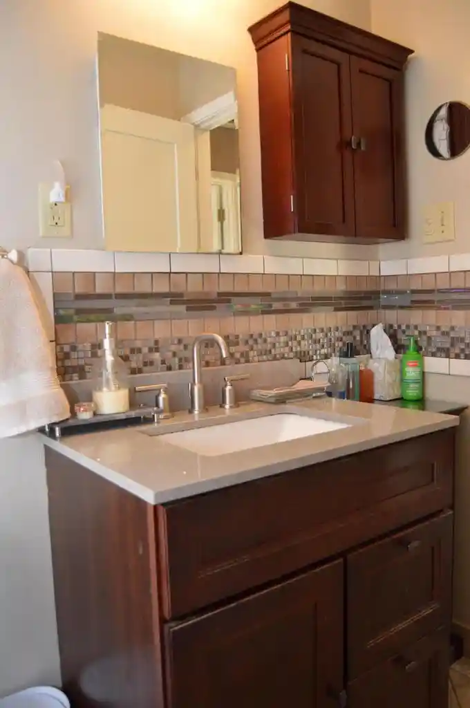 Photo 3 of Single family home for sale at 404 Willow Ln, South Milwaukee, WI 53172 | MLS# 1984088 | Listing updated on 2026-10-09
