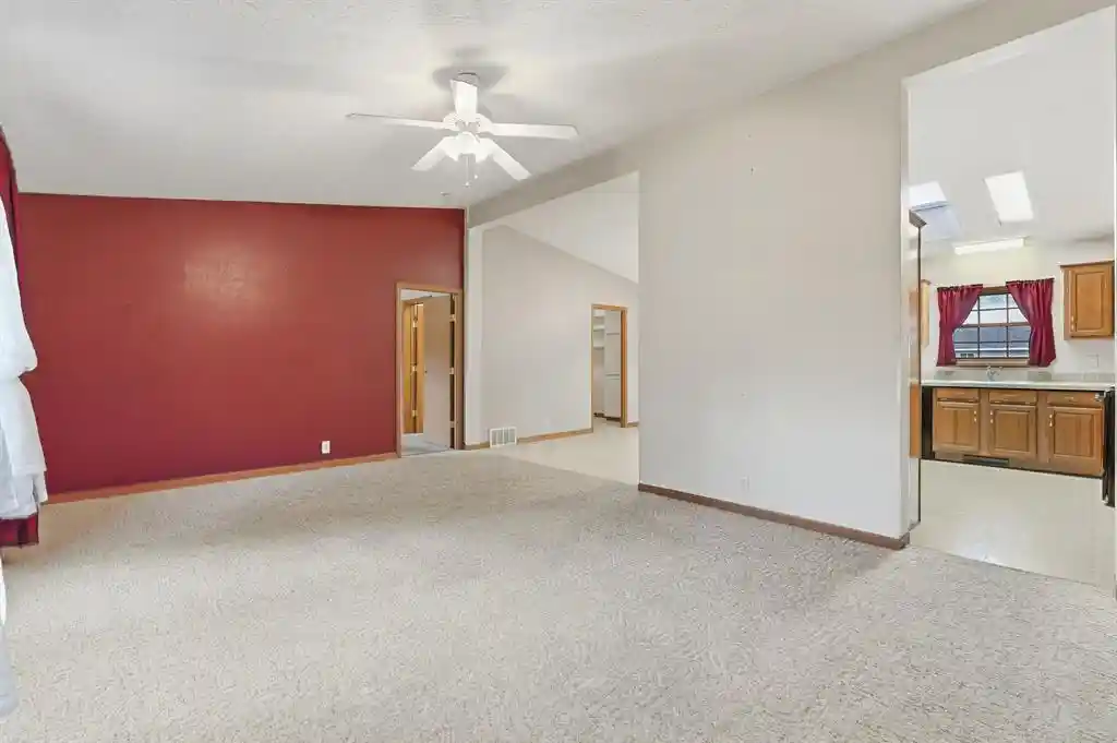 Photo 4 of Single family home for sale at 1027 Prairie Cir, Menomonie, WI 54751 | MLS# 1605849 | Listing updated on 2026-10-09
