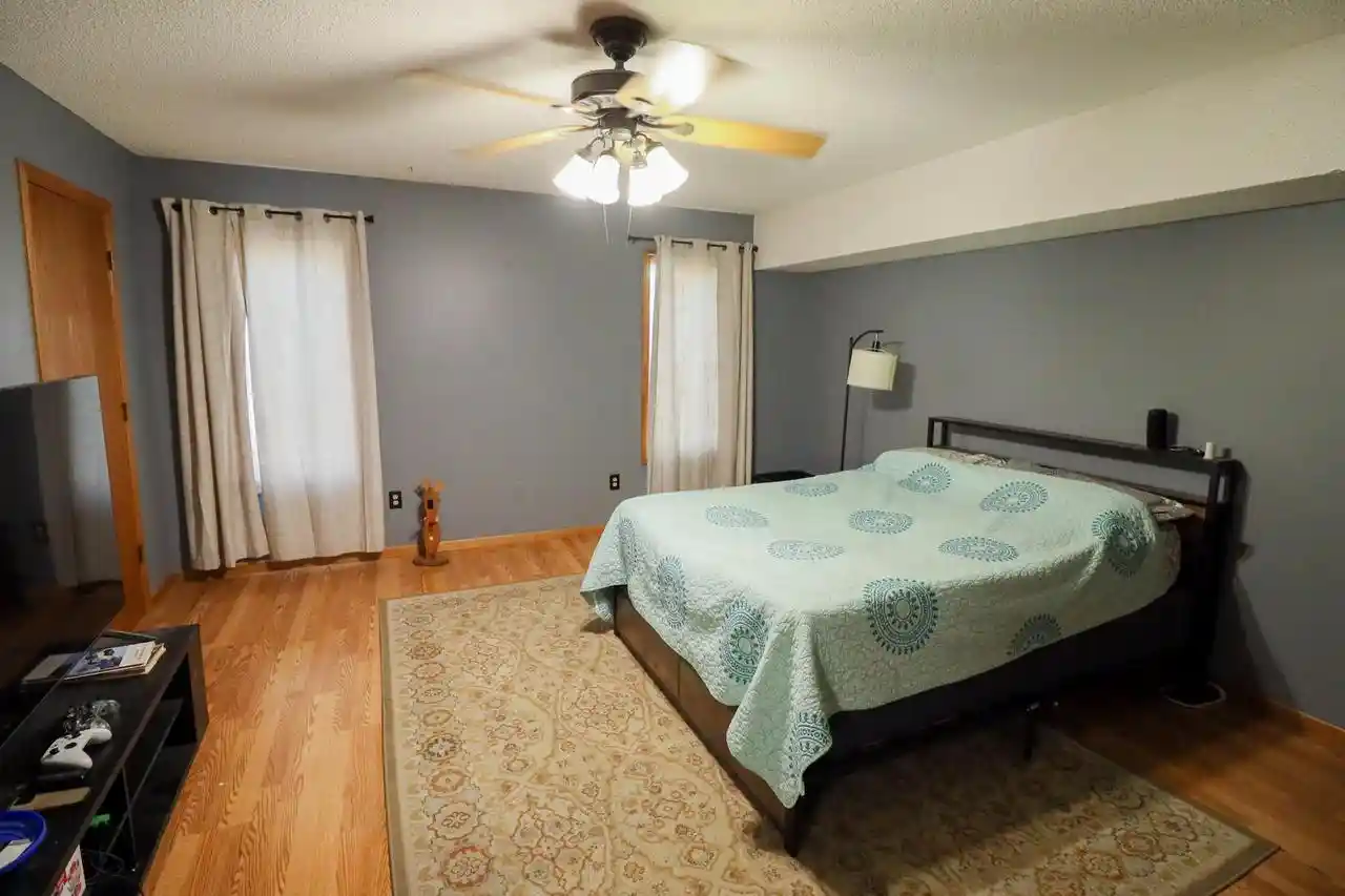 Photo 3 of Single family home for sale at 1934 Esther Dr, Onalaska, WI 54650 | MLS# 1984100 | Listing updated on 2026-10-09