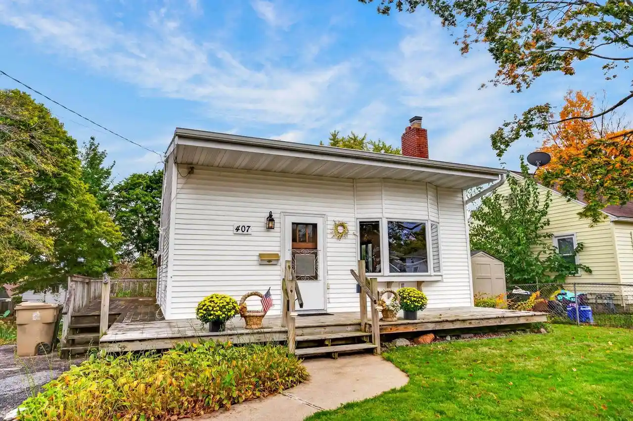 Photo 1 of Single family home for sale at 407 Morningside Ave, Madison, WI 53716 | MLS# 2034335 | Listing updated on 2026-10-19