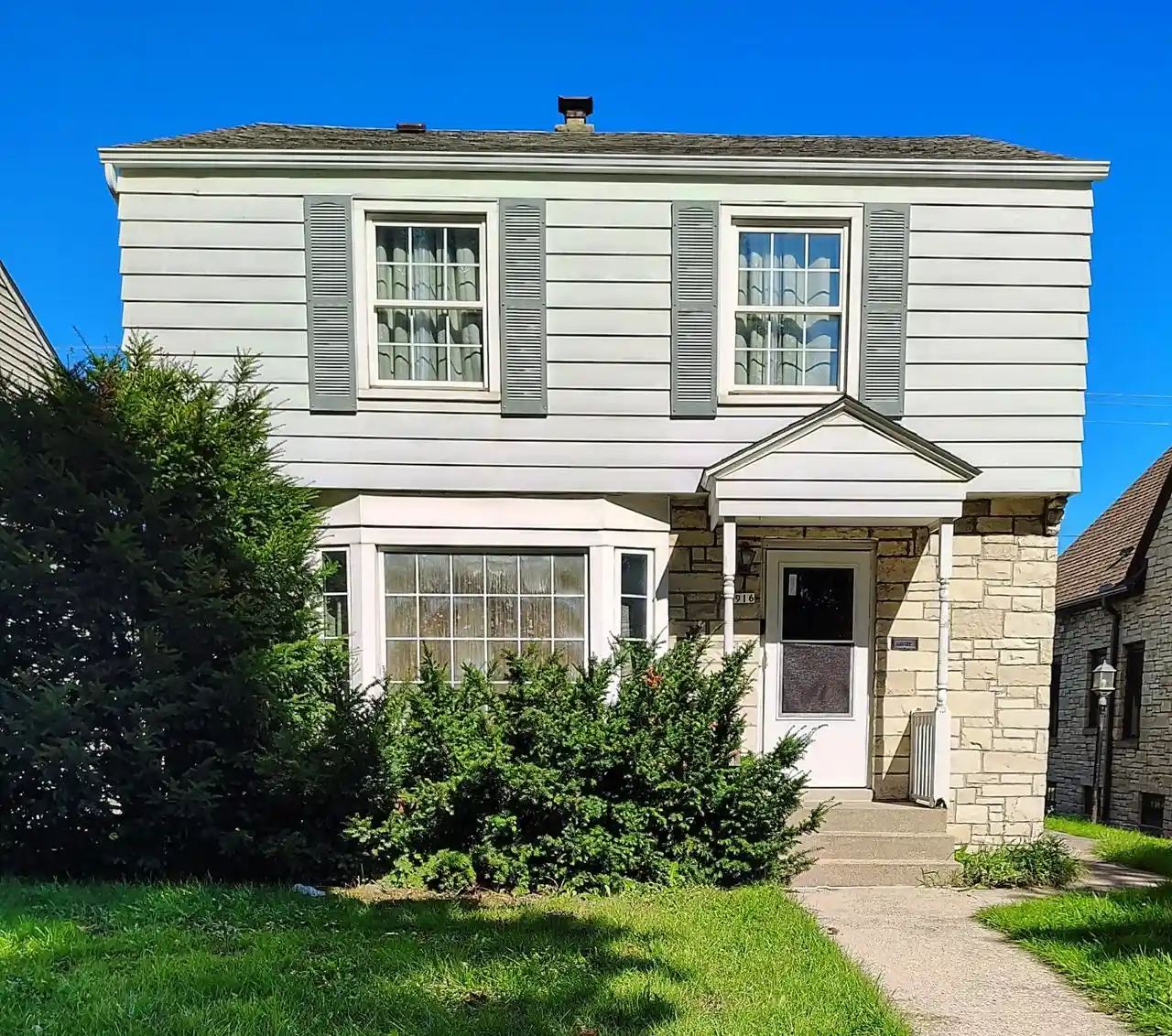 Single family home for sale at 3916 W Oklahoma Ave, Milwaukee, WI 53215 | MLS# 1984101