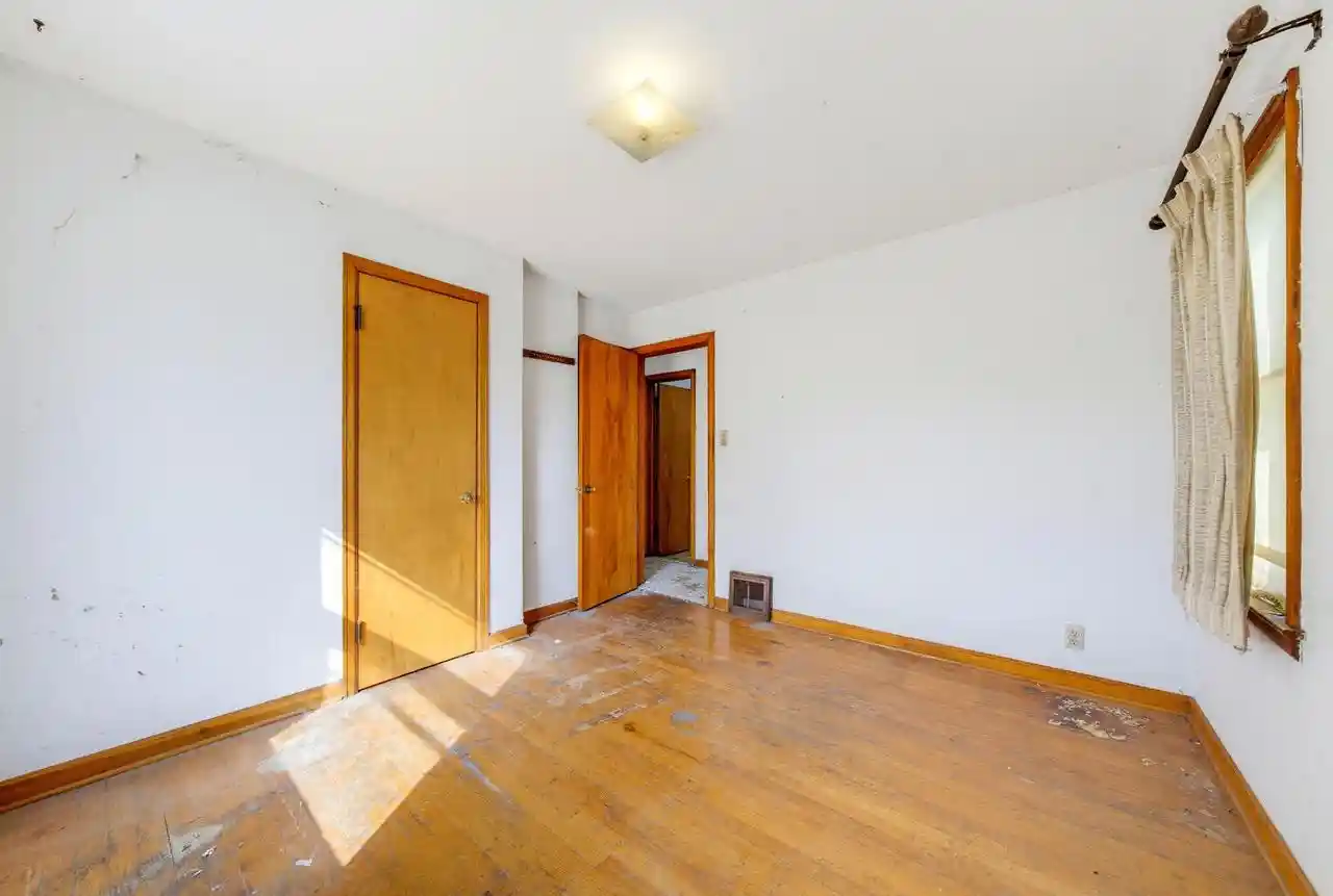 Photo 2 of Single family home for sale at 8400 W Auer Ave, Milwaukee, WI 53222 | MLS# 1984102 | Listing updated on 2026-10-09
