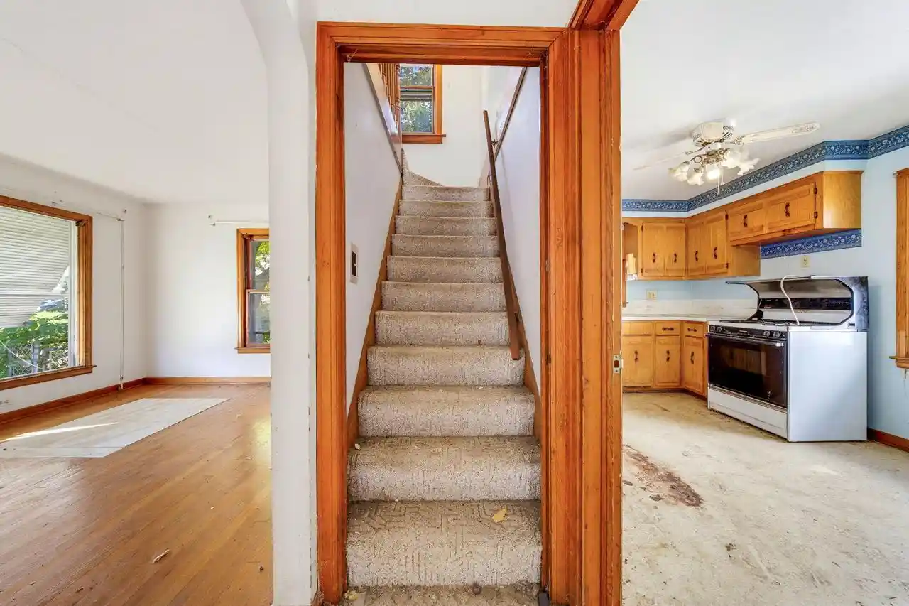 Photo 3 of Single family home for sale at 8400 W Auer Ave, Milwaukee, WI 53222 | MLS# 1984102 | Listing updated on 2026-10-09