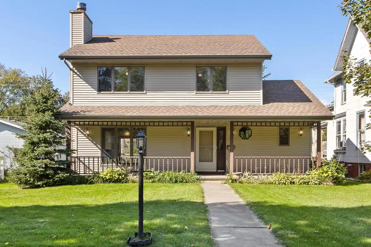 Photo 1 of Single family home for sale at 707 Jefferson St, Sauk City, WI 53583 | MLS# 2034341 | Listing updated on 2026-10-09