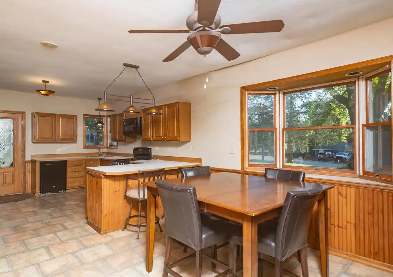 Photo 2 of Single family home for sale at 119 N State St, Neshkoro, WI 54960 | MLS# 50334031 | Listing updated on 2026-10-09