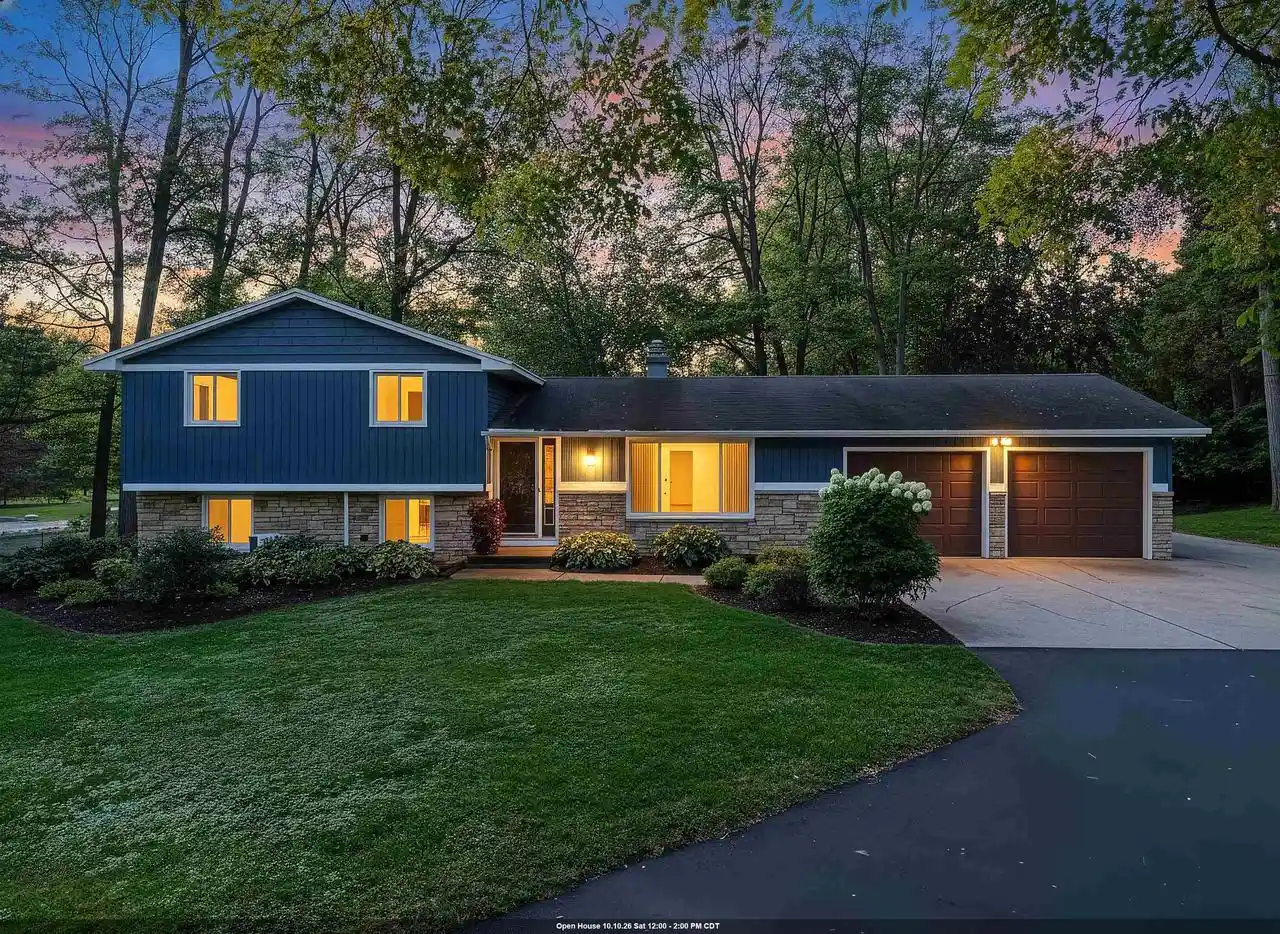 Photo 1 of Single family home for sale at 2347 School Ln, Suamico, WI 54313 | MLS# 50334037 | Listing updated on 2026-10-09