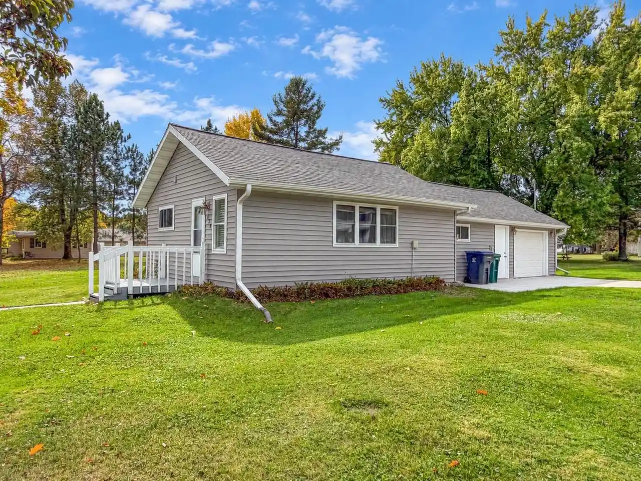 Photo 1 of Single family home for sale at 825 Town St, Prentice, WI 54556 | MLS# 22605053 | Listing updated on 2026-10-09