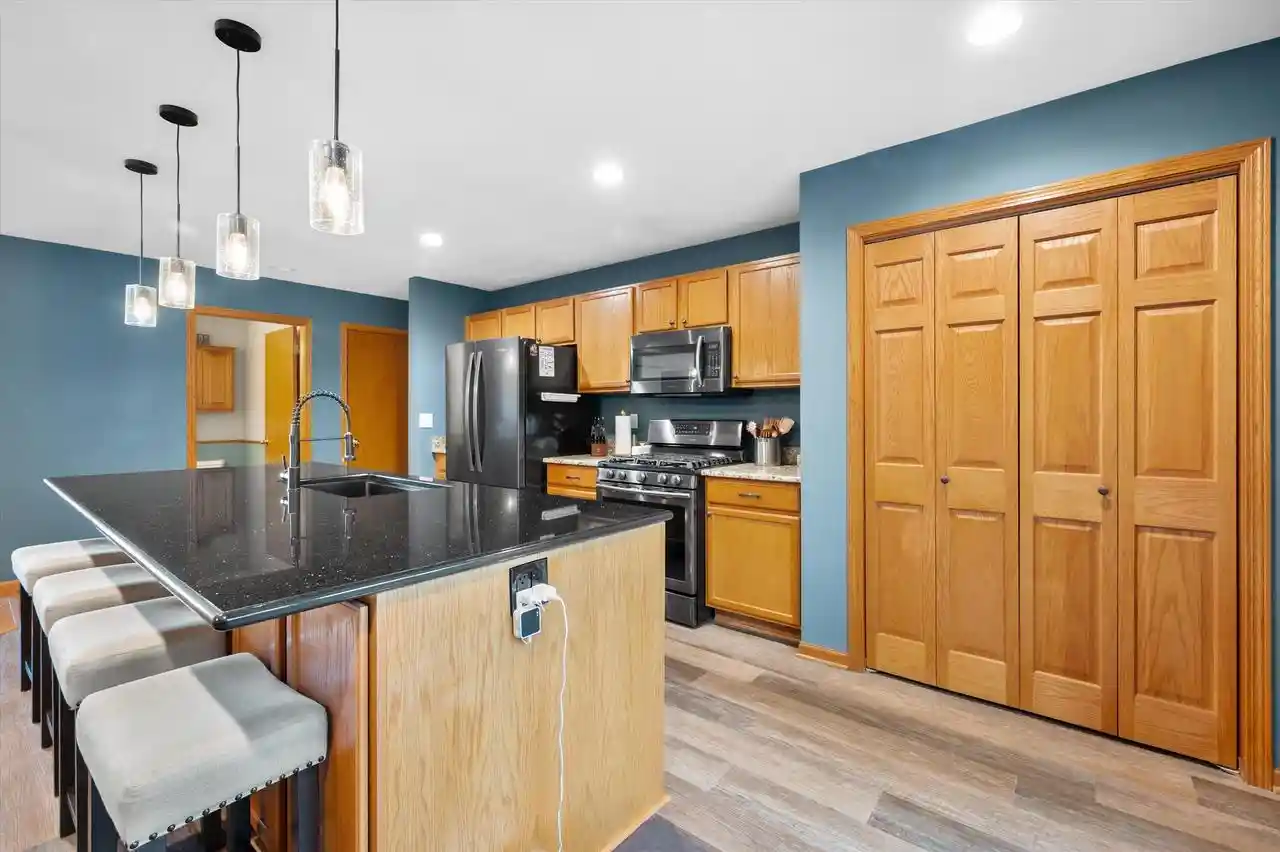 Photo 2 of Single family home for sale at 2607 5 Mile Rd, Caledonia, WI 53402 | MLS# 1984116 | Listing updated on 2026-10-09