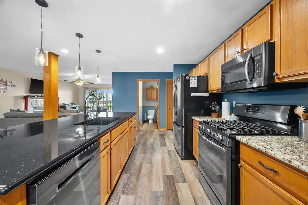 Photo 3 of Single family home for sale at 2607 5 Mile Rd, Caledonia, WI 53402 | MLS# 1984116 | Listing updated on 2026-10-09
