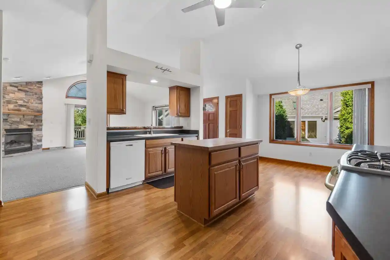 Photo 3 of Condo for sale at N161w18939 Oakland Dr, Jackson, WI 53037 | MLS# 1984113 | Listing updated on 2026-10-13