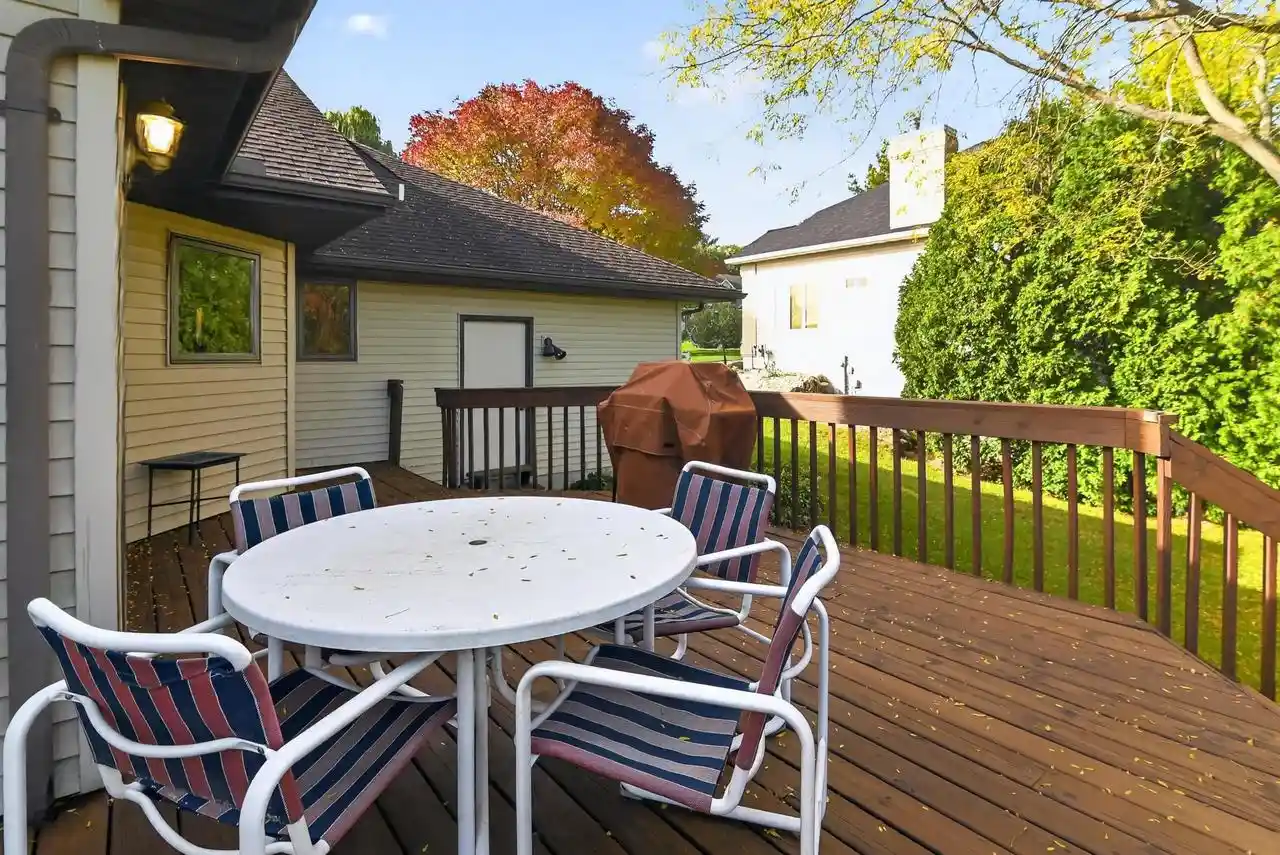 Photo 4 of Single family home for sale at 5716 Margate St, Fitchburg, WI 53711 | MLS# 2034348 | Listing updated on 2026-10-09