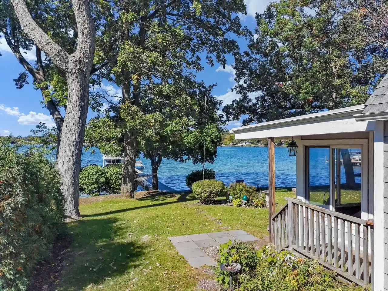 Photo 1 of Single family home for sale at 827 Shore Dr, Twin Lakes, WI 53181 | MLS# 1984121 | Listing updated on 2026-10-09