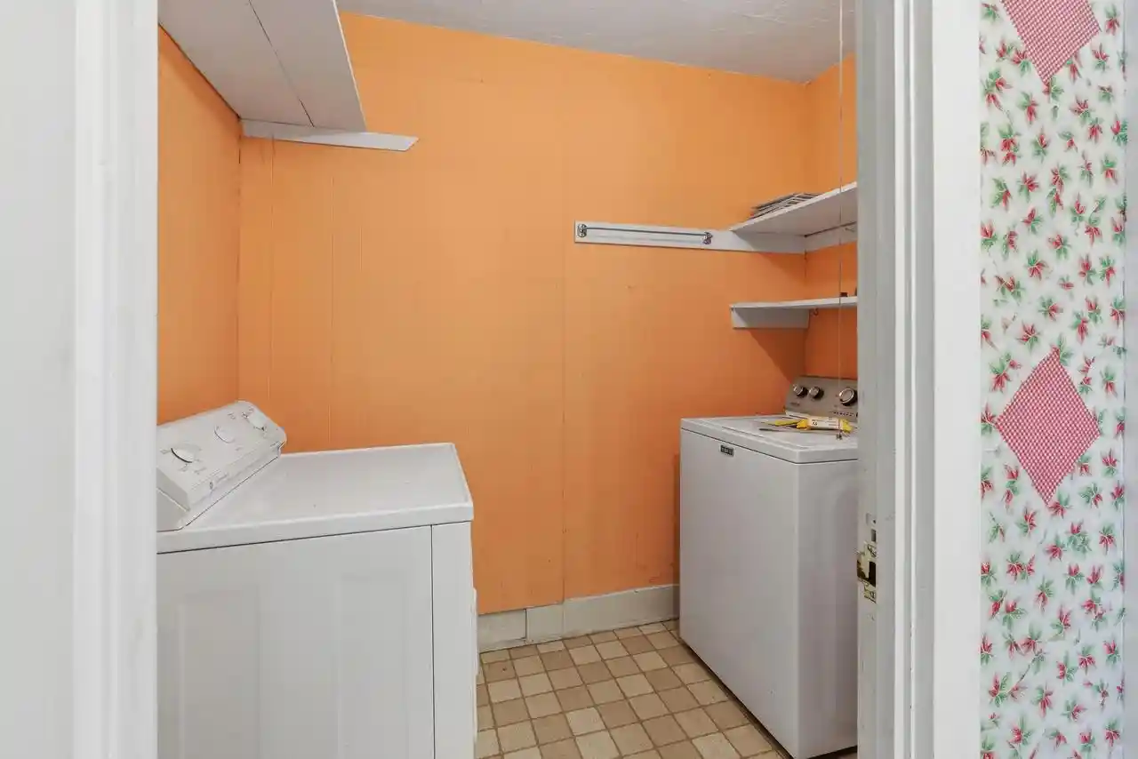 Photo 3 of Single family home for sale at 1854 Washington Ave, Cedarburg, WI 53012 | MLS# 1984138 | Listing updated on 2026-10-09