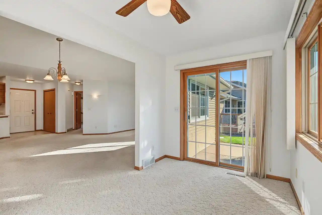 Photo 2 of Condo for sale at 3049 Lakota Pl, La Crosse, WI 54601 | MLS# 1984152 | Listing updated on 2026-10-09