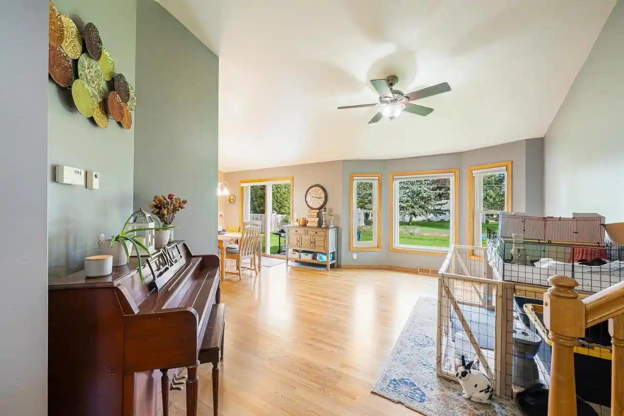 Photo 3 of Single family home for sale at 5332 W Pleasant Way, Appleton, WI 54913 | MLS# 50334056 | Listing updated on 2026-10-09