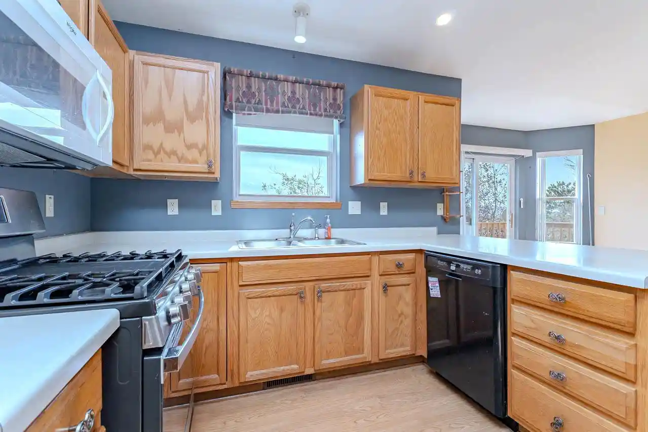 Photo 1 of Single family home for sale at 917 & 925 Augusta Ave, Wausau, WI 54403 | MLS# 22605064 | Listing updated on 2026-10-09